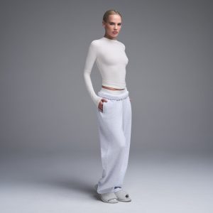 LONG SLEEVE T-SHIRT