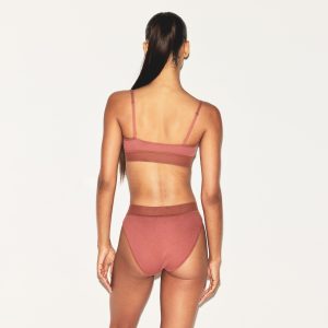 SCOOP BRALETTE