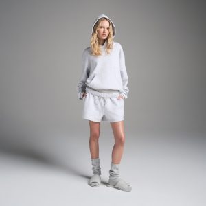 CLASSIC HOODIE