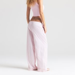 STRAIGHT LEG PANT