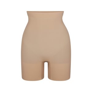 HIGH-WAISTED MID THIGH SHORT