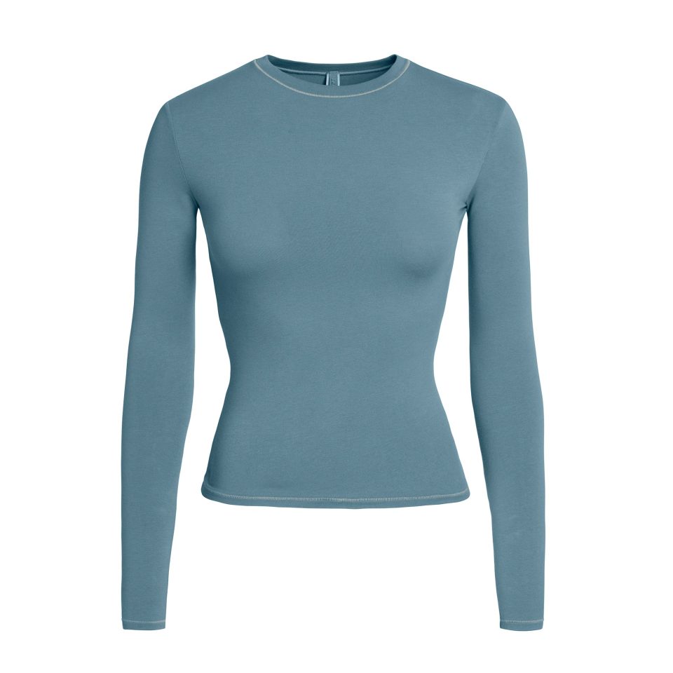 LONG SLEEVE T-SHIRT