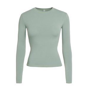 LONG SLEEVE T-SHIRT