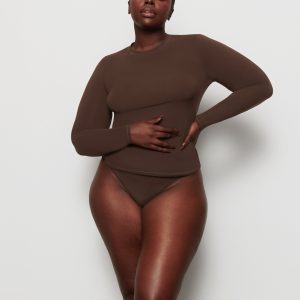 LONG SLEEVE T-SHIRT