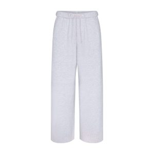 CLASSIC STRAIGHT LEG PANT