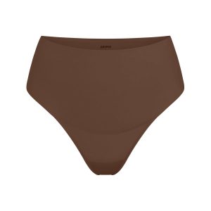 HIGH-WAISTED THONG