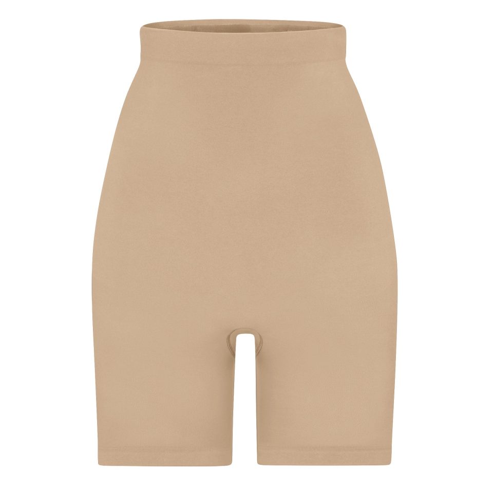 HIGH-WAISTED ABOVE THE KNEE SHORT