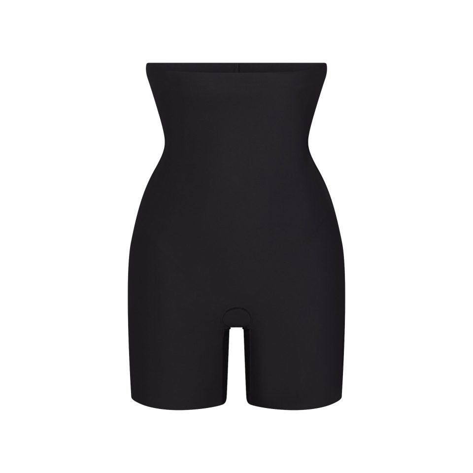CORE SCULPT HIGH-WAISTED SHORT